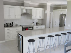 18768598_425314771168447_156966279132618