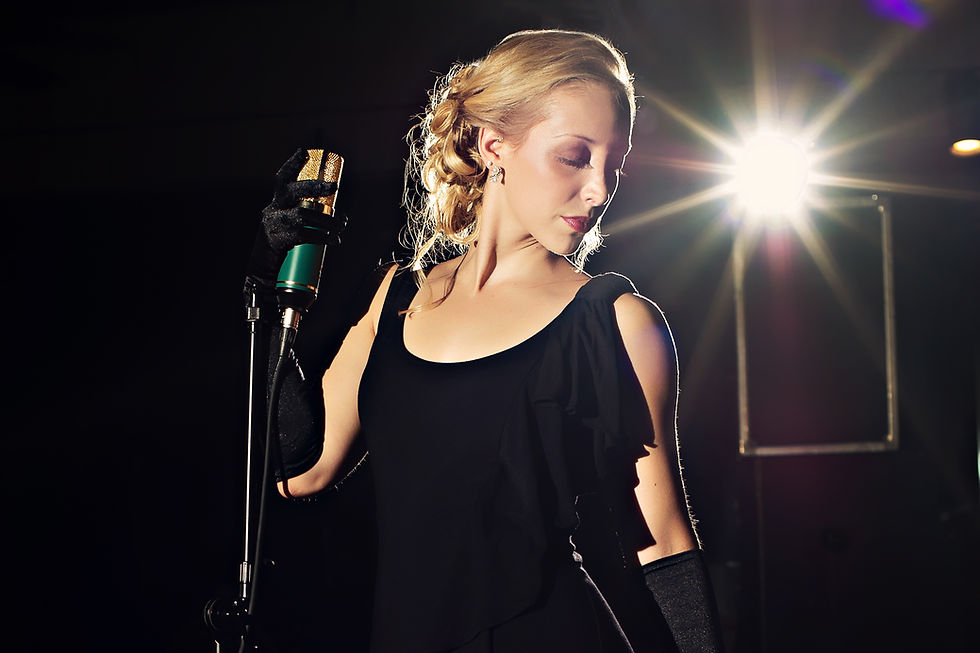 Laura Auer Headshot 4.jpg