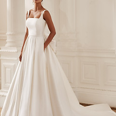 A-line wedding dress with square neckline and straps with beautiful bow and long train 