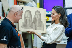 La Reina Letizia inaugura el curso académico de FP en Albacete