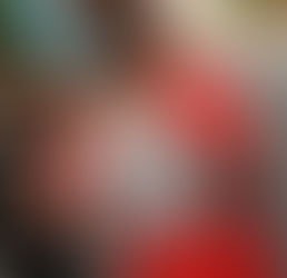 T-Pain donates his Big A** Chain to the NY Museum