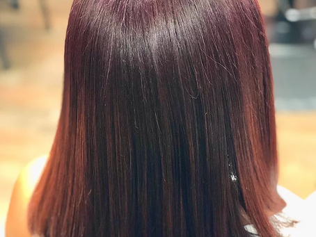 It’s mahogany, it’s warm, with deep tones of cherry!