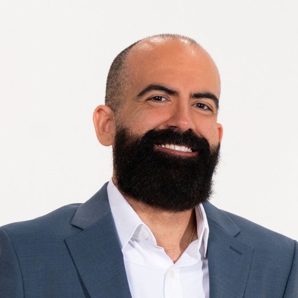 Jorge A. Fernandez, REALTOR, The Shenandoah Guys at SERHANT
