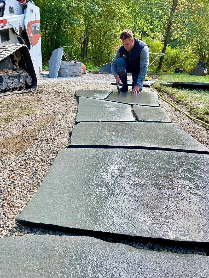 Laying Stone Walkway - 1.webp