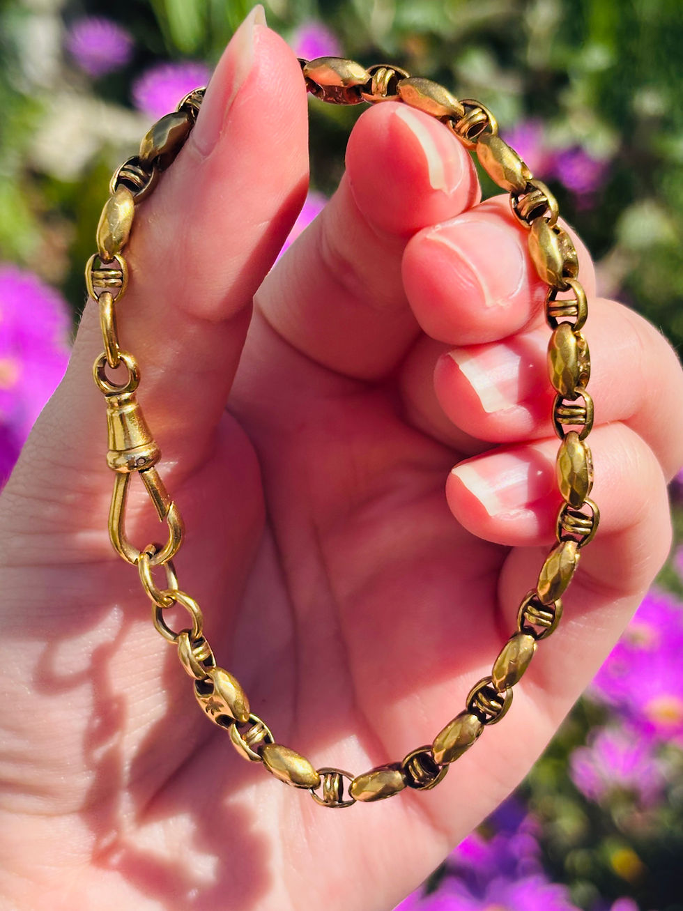 Thumbnail: Antique 9ct gold mariner bracelet
