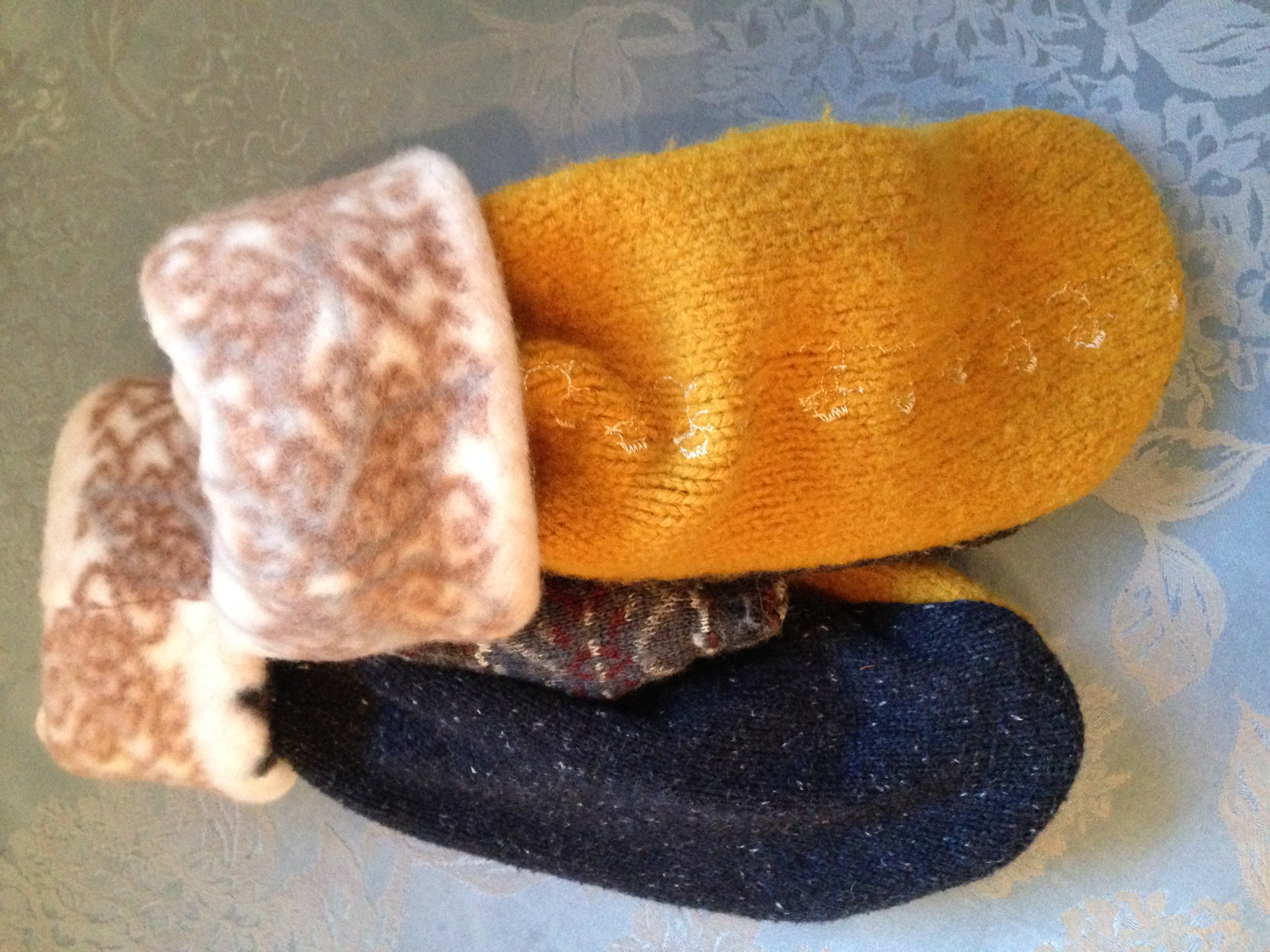 Up cycled Mitts