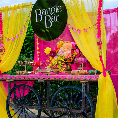 A bangle bar station at a wedding