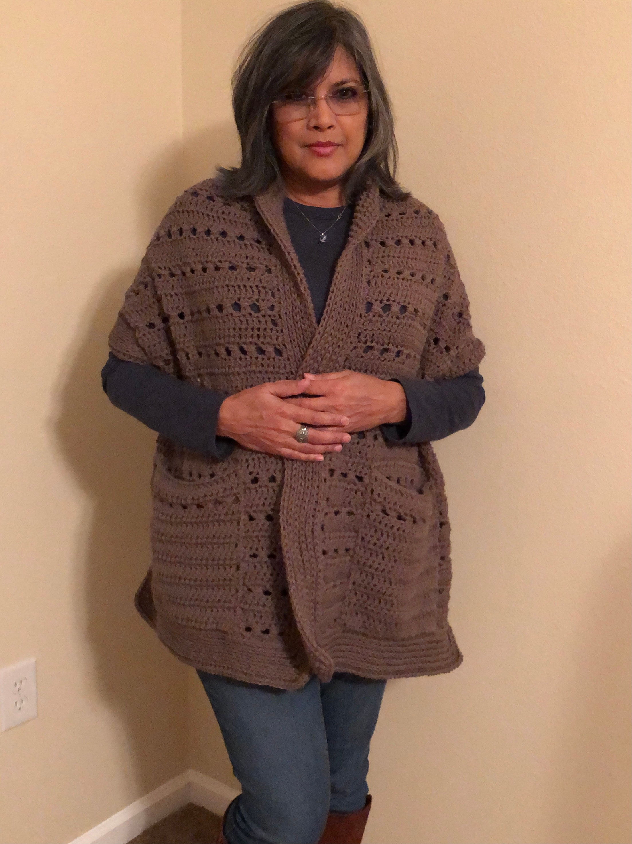 Wrap Stitch Pocket Shawl