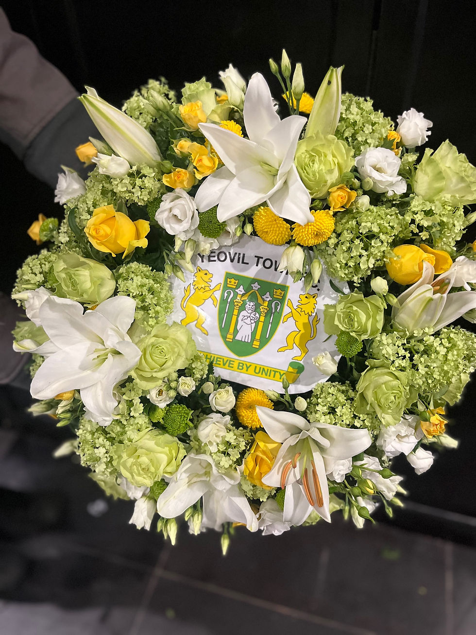 Thumbnail: Football large badge wreath