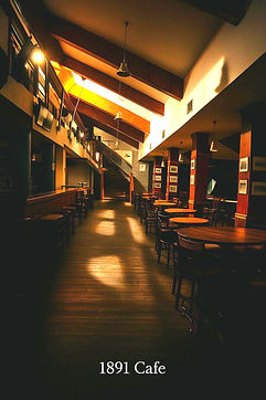 Πολυμέσα (3)_edited_edited.jpg