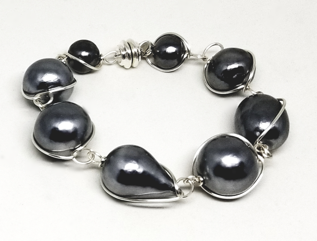 hematite cotton link bracelet sw