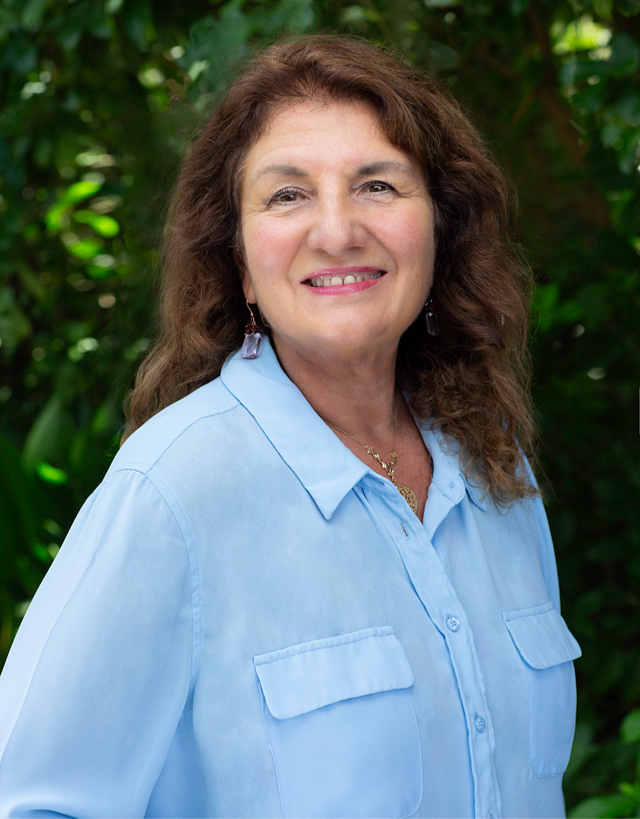 Monica Grey, LCSW, LMT