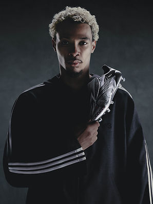 H24689_SS26_BEAST_ADIDAS_Y3_EKITIKE_WOLF_SHOT5199_3x4.jpg