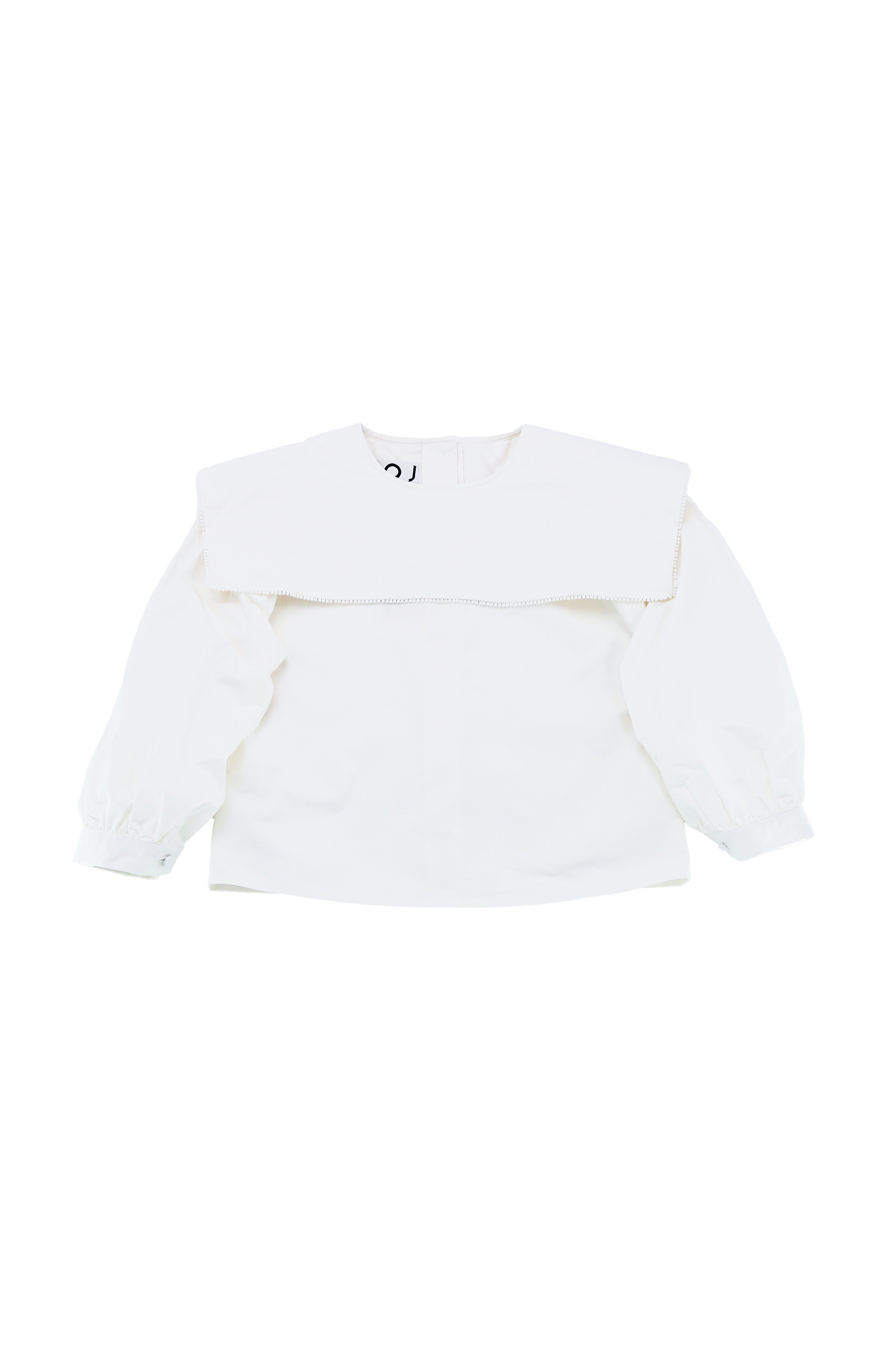 JOHN / Pilgrim Collar Top / White