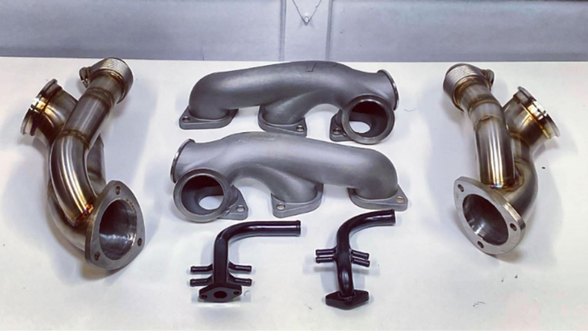 NISSAN Z32 300ZX Twin Turbo Kit (Part 1)