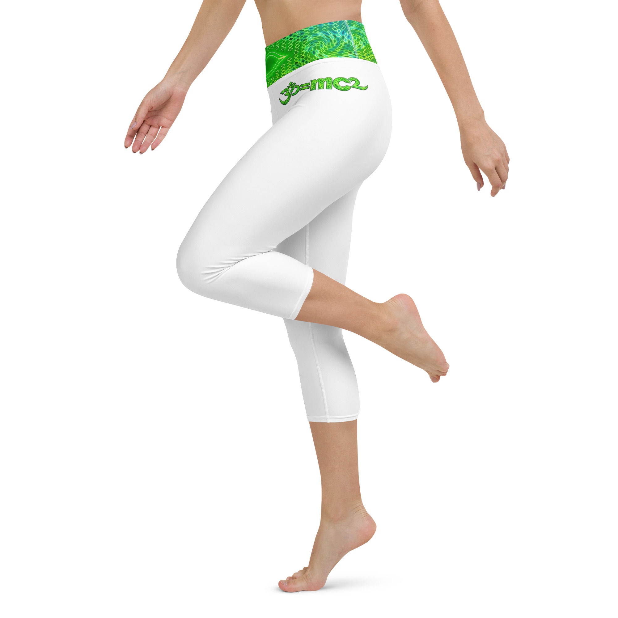 Yoga Aura Chakra Capri Leggings (Anahata ~ Heart Chakra ~ Green)