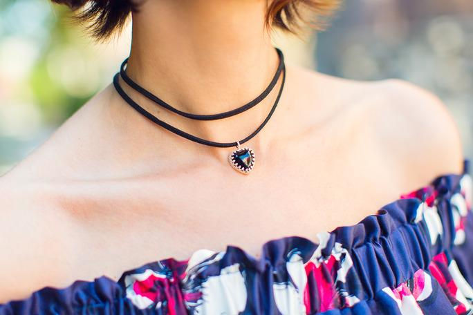 Choker Necklace with Black Onyx Gemstone