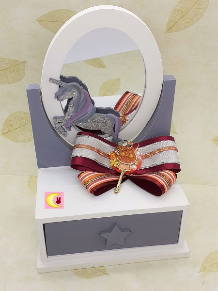 Thumbnail: broche autumn bunny de loin