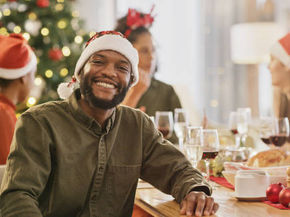 Single Bells, Not Lonely Nights: 5 Steps to Thriving Solo During the Holidays