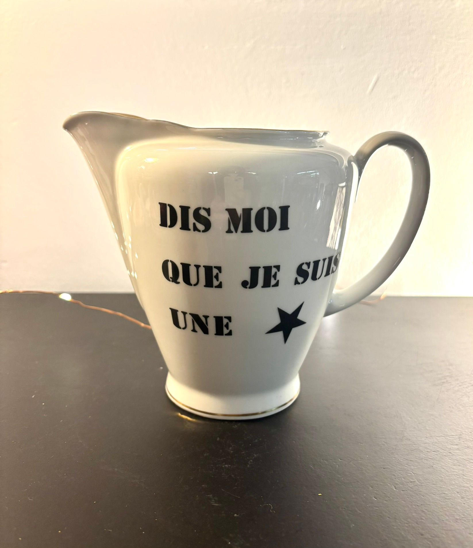 Cruche vintage revisitée avec phrase: "Dis moi que je suis une étoile"