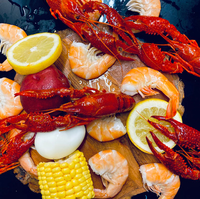 L) shrimp (1/2lb) &crawfish (1/2lb) - 12.75