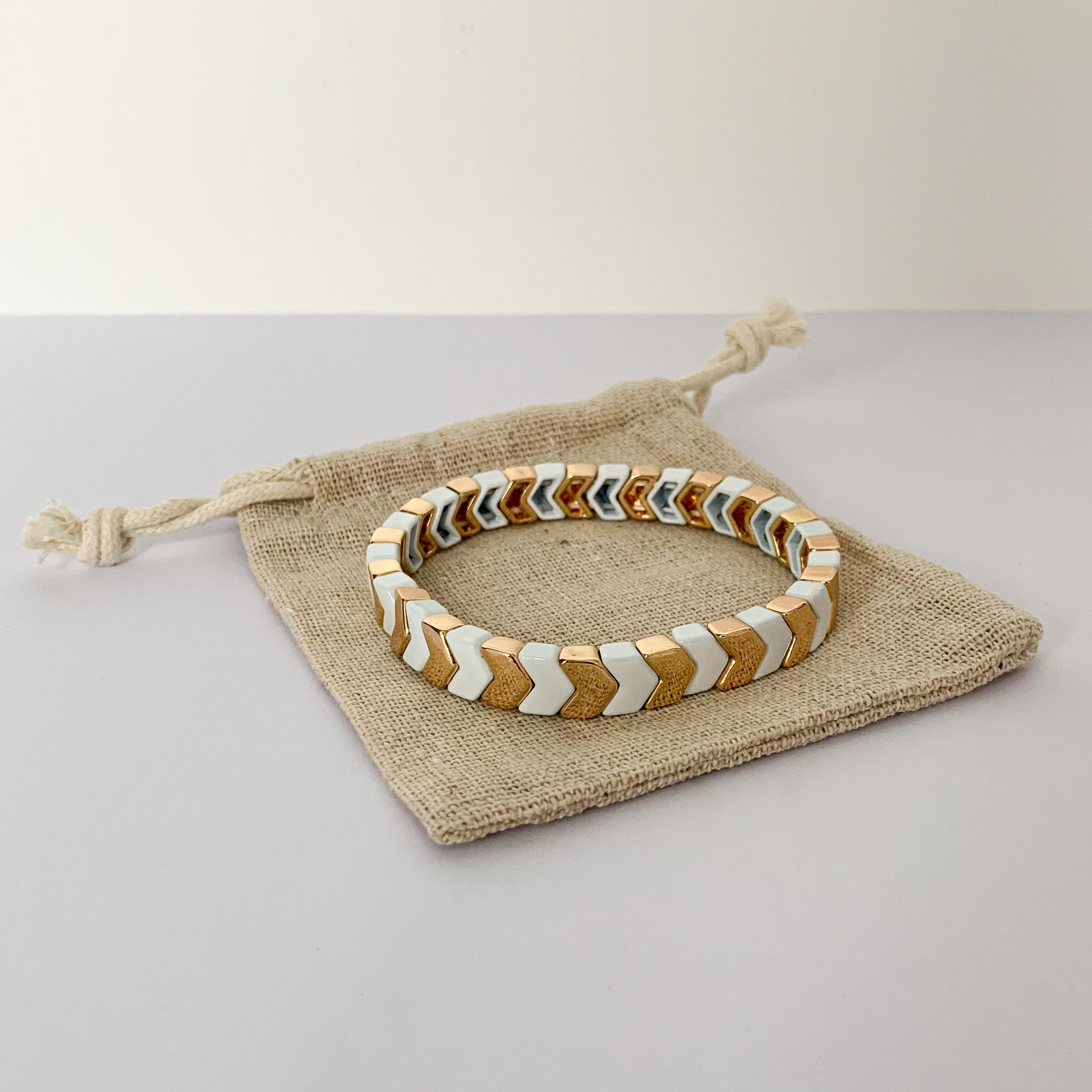 Skinny gold arrow enamel bracelet