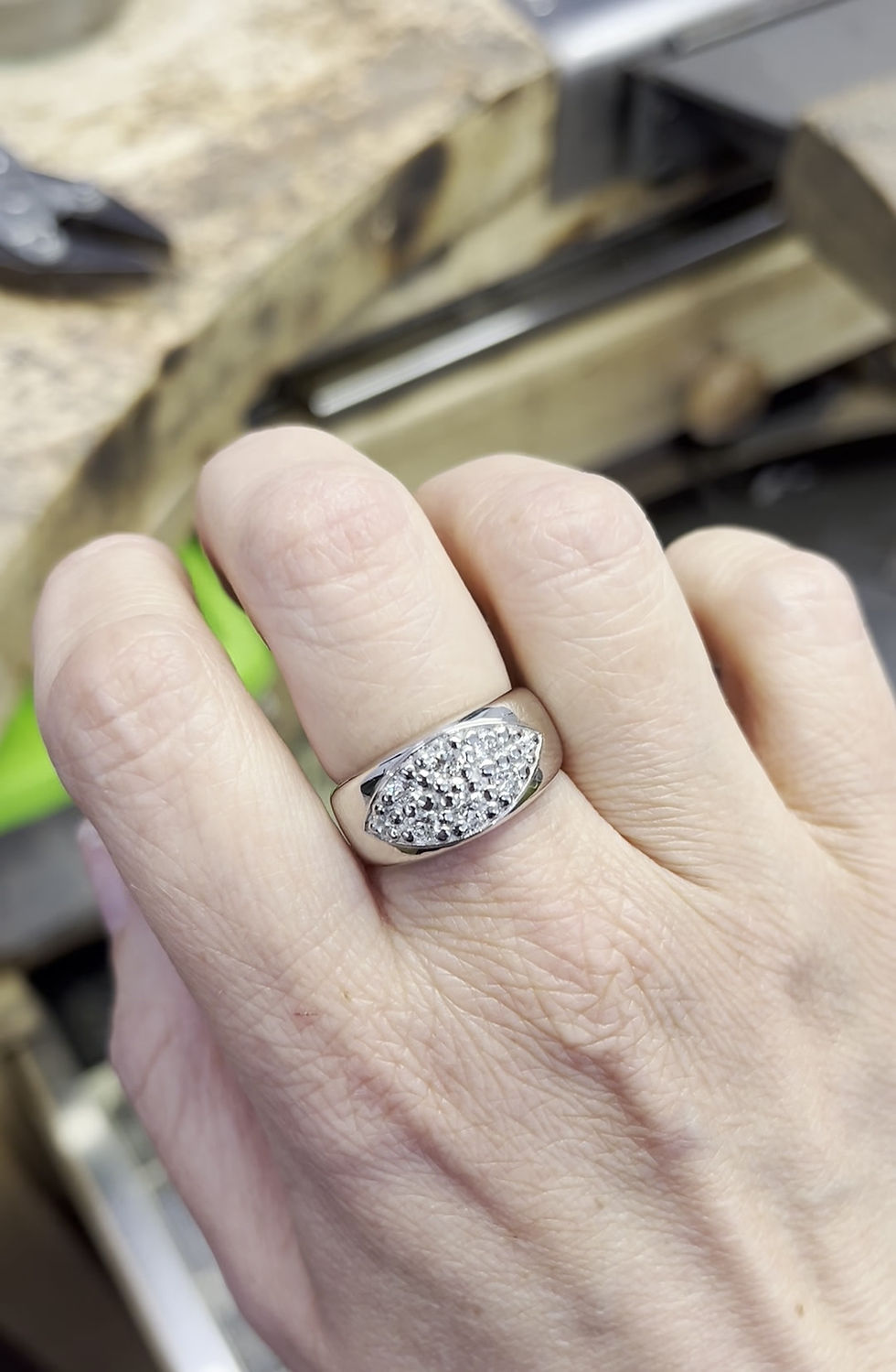 Thumbnail: A diamond Bombé ring