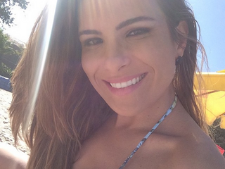 Kamilla Salgado posta selfie e recebe elogios