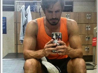 João Maurício posta selfie após malhação