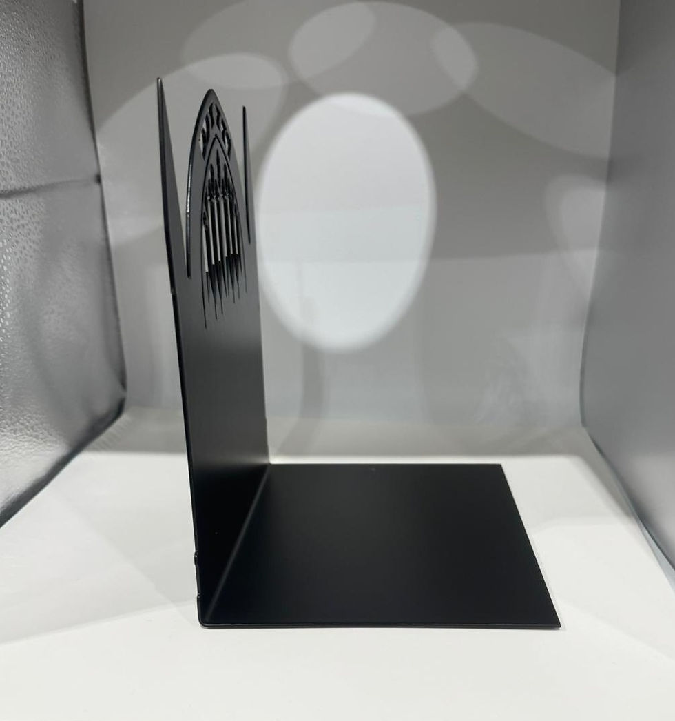 Thumbnail: Gothic Metal Bookends