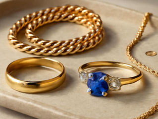 Should you remove gemstones before selling gold jewelry?