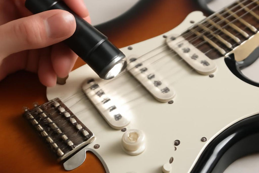 Image for: How to spot fret wear fast when buying a used guitar