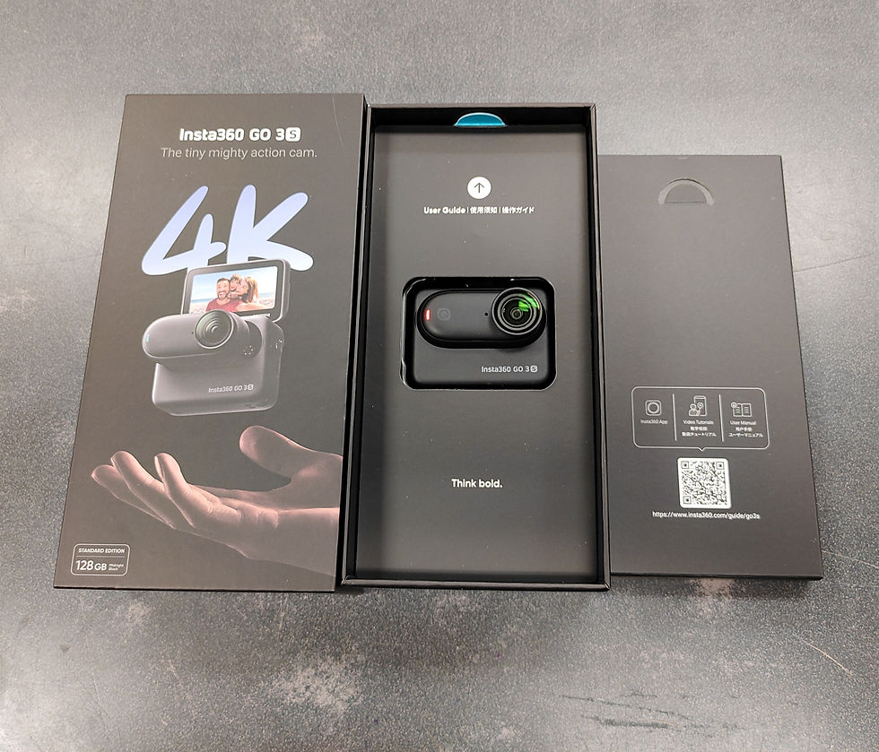 Insta360 GO 3S 128GB Midnight Black tiny 4K action camera with Action Pod, box, Pivot Stand, Magnet Pendant in mint condition