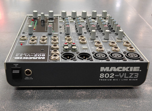 MACKIE 802-VLZ3 マイク/ラインミキサー Mackie 802-VLZ3 - 8 Channel Compact Mixer | Long & McQuade