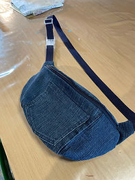SAC BANANE UPCYCLING.jpeg