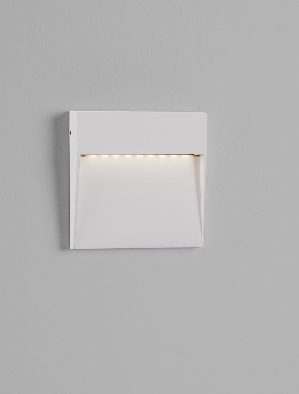 Thumbnail: Outdoor Wall Step light FEM