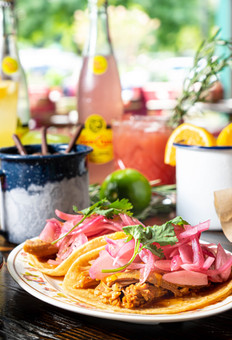 street-style tacos and cocktails at Broken English Chicago Loop