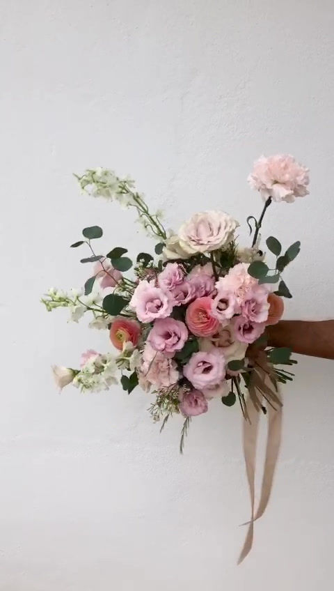 Thumbnail: Valentines Day Bouquet