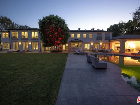 Fashion Guru Sean Puffy Combs Reunite With ENCYE Clothing Brand buy Back From Liz Fashion House Conglomerate. Friends Of Capital Prep USC UCLA Revelry&nbsp;Presentation.