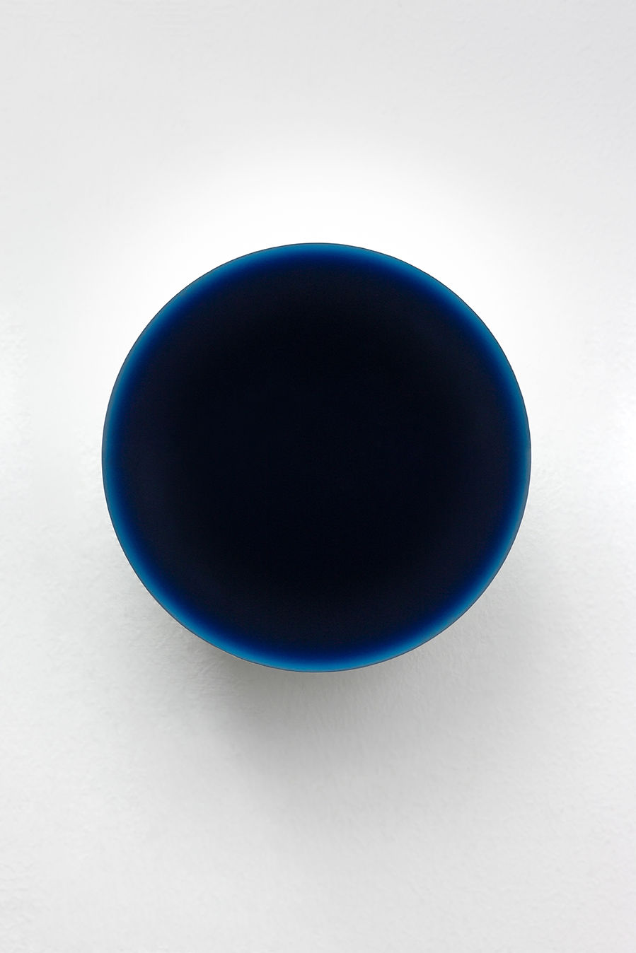 김현식, 거울 Mirror, 2021, Epoxy resin color on epoxy resin, Resin frame, 19 x 19 x 4cm