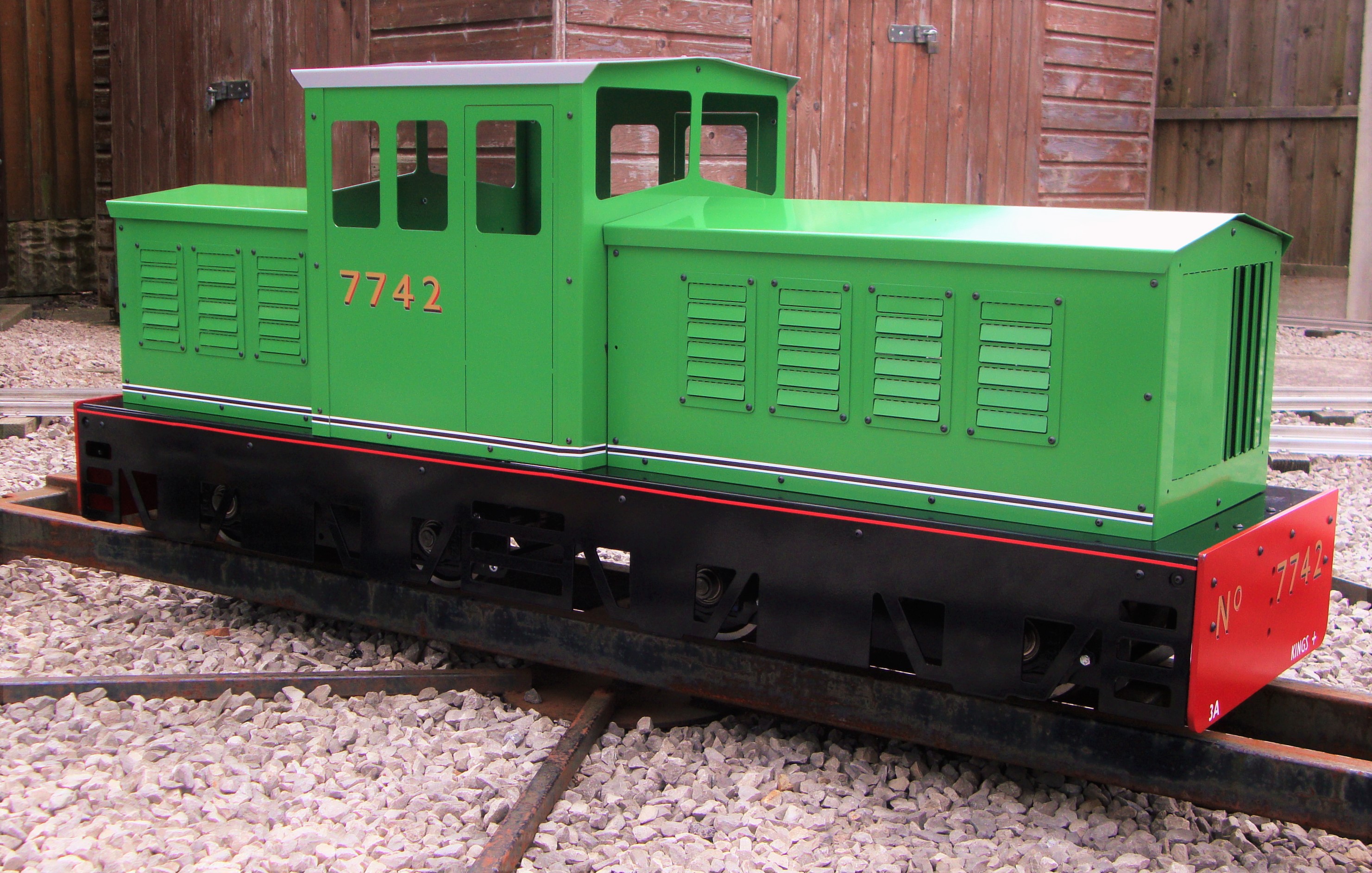 Green Titan 7¼ inch gauge locomotive