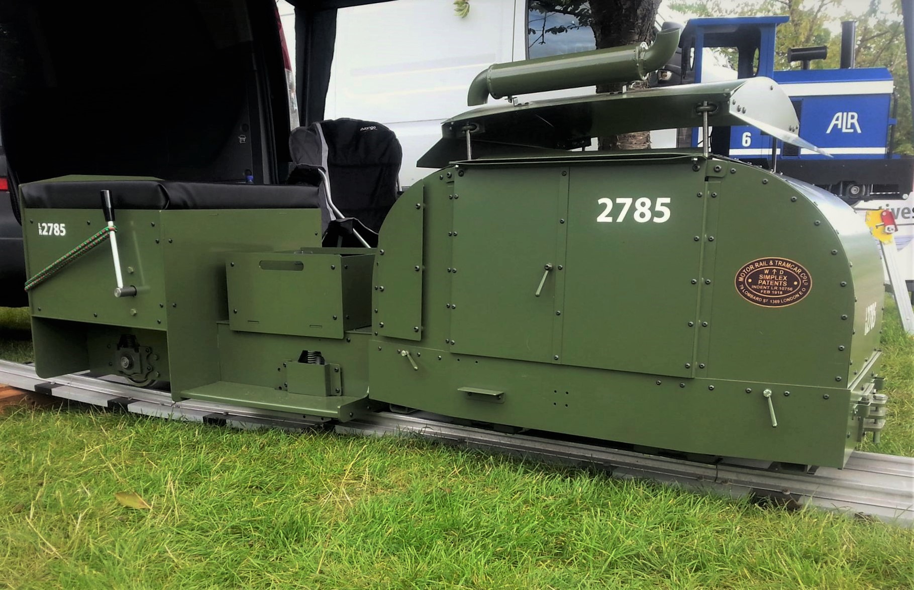 Tin Turtle cab and bonnet detail