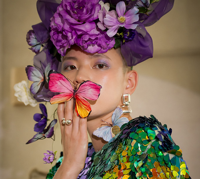 Indoor portrait-2.jpg