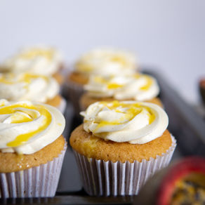 Rooibos Earl Grey Passion Fruit Cupcakes