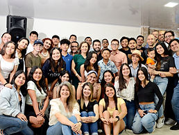 Ministerio de jovenes Iglesia La Biblia dice de Bucarmanga