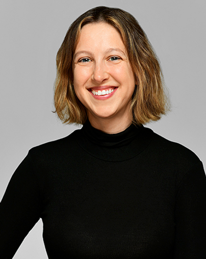 Isabelle D'Arcy portrait headshot.png