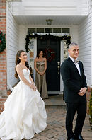 HoltzPhotography_Julia&Andre_GettingReady_0121.jpg