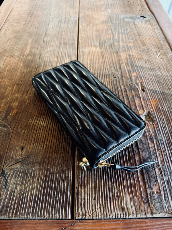 Round Zip Long Wallet Type2 Diamond Stitch Black