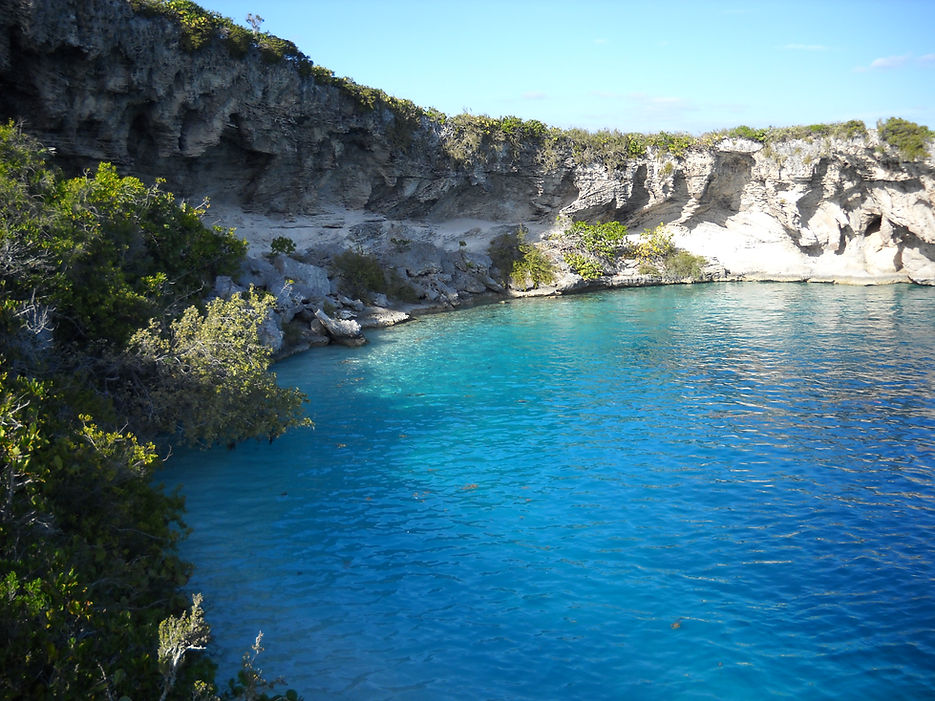 Blue HOLE.JPG