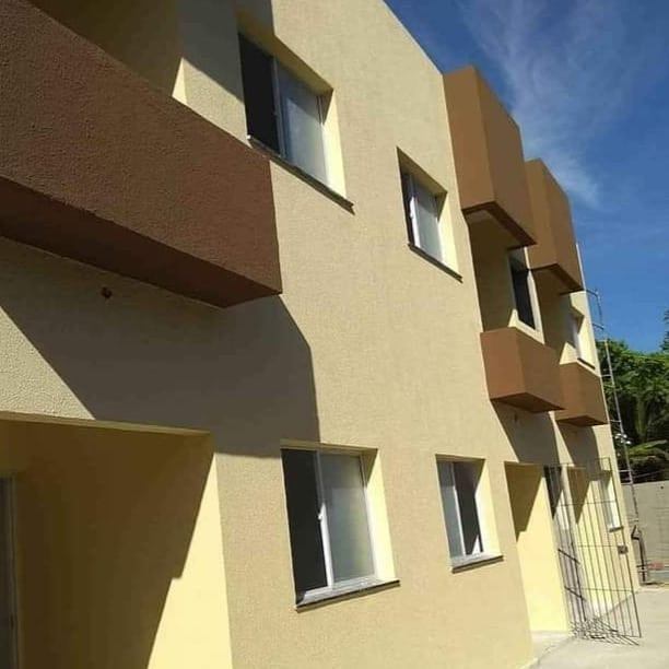 Casa estilo privê próximo a avenida